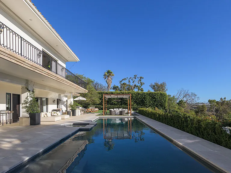 6110 Merritt Dr — Photo 42