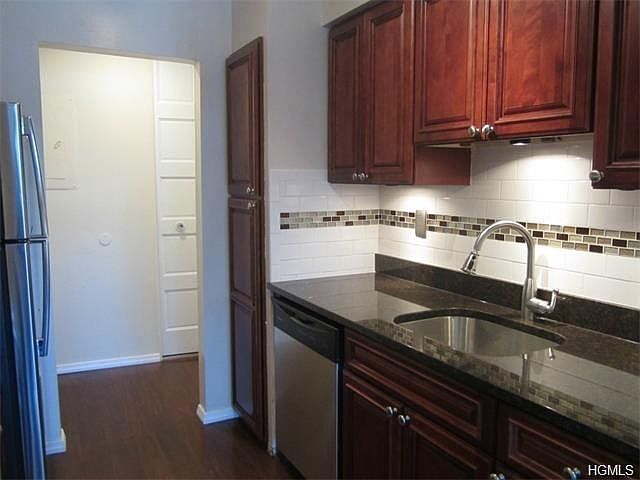 1st image of 302 Piermont Ave APT 3C