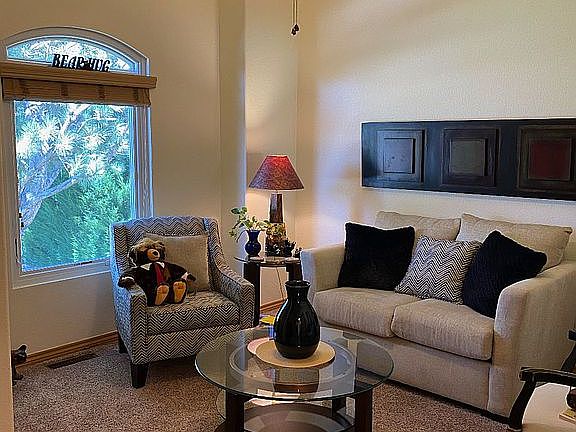 Front office/Bedroom