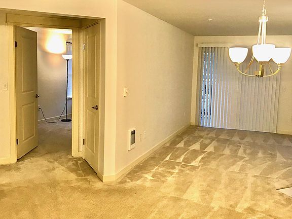 2nd image of 7711 NE 175th St Unit E213