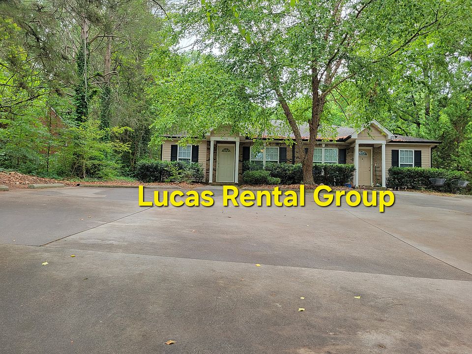 1st image of 924 Breeze Hill Rd #A