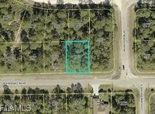 913 Milwaukee Blvd, Lehigh Acres, FL 33974