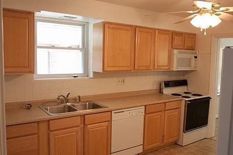 2nd image of 7421 Delmar Boulevard # Fl 2nd