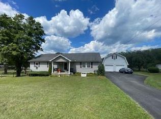 849 Hinton Rd, White Oak, WV 25989