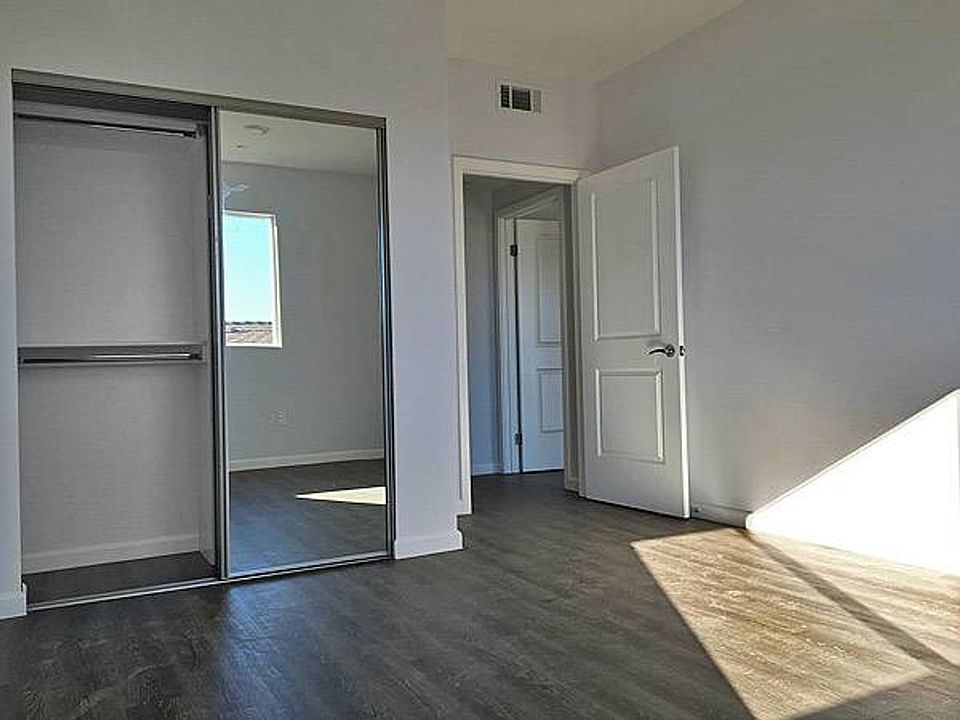 Apartment Rentals North Hills, CA Zillow