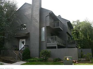 66 Conestoga Way, Glastonbury, CT 06033