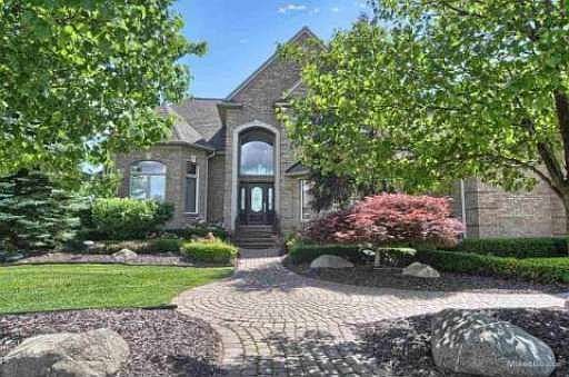 1st image of 48285 American Elm Dr