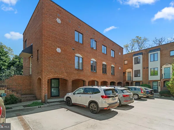 1408 12th St N #1408B, Arlington, VA 22209