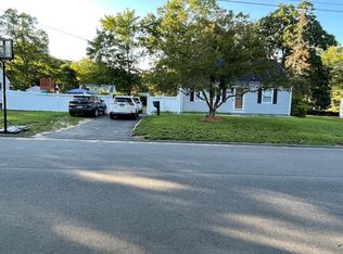 19 Light St, Enfield, CT 06082