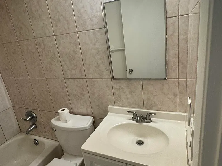 4356 Maine St #1 — Photo 2