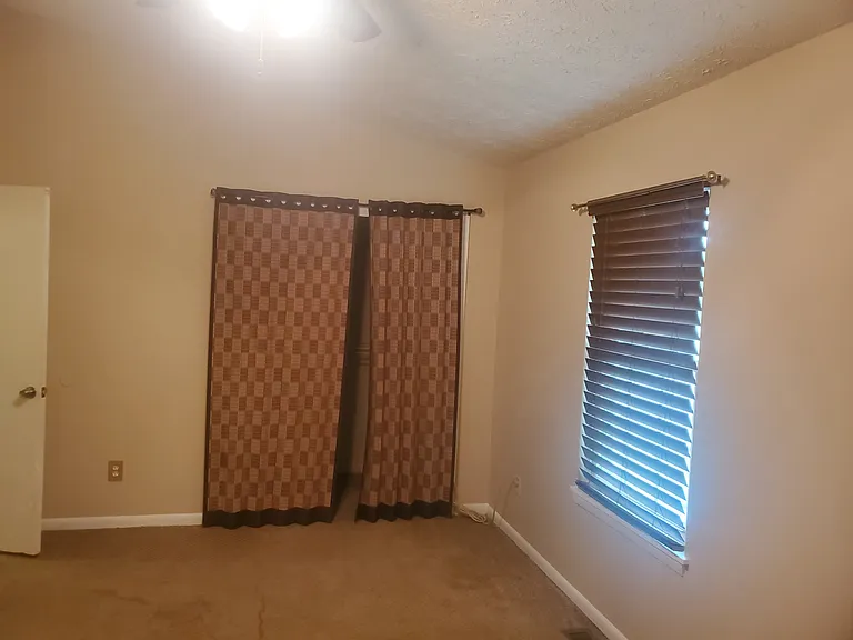 3 Riverchase Dr — Photo 5