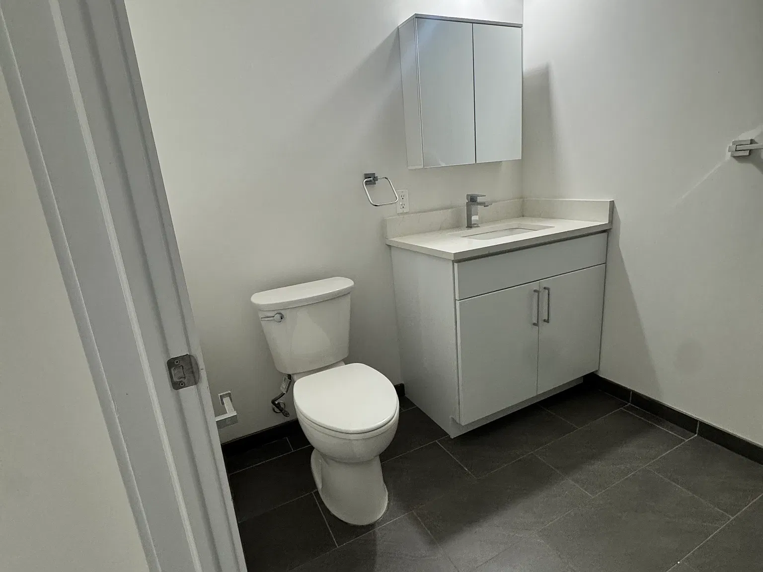 1 bed, $2,150 — Photo 2