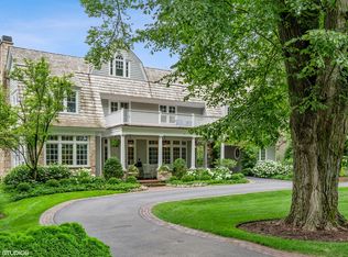 814 Boal Pkwy, Winnetka, IL 60093