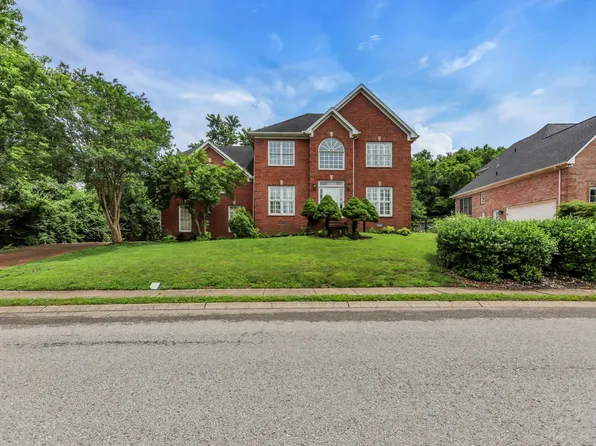 122 Wynbrooke Trce, Hendersonville, TN 37075