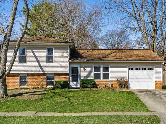 2nd image of 667 Mistletoe St