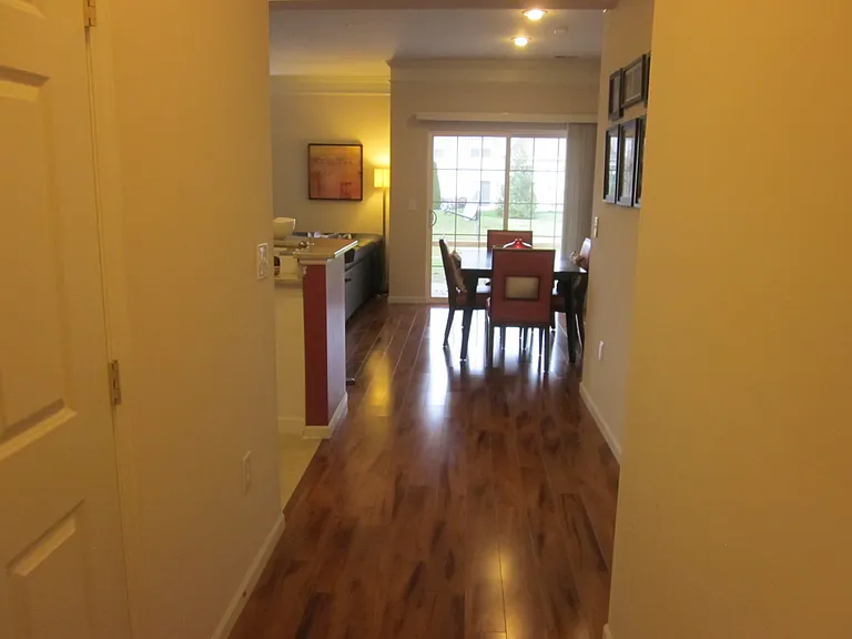 Dining Area for a comfortable seating for 6 individuals