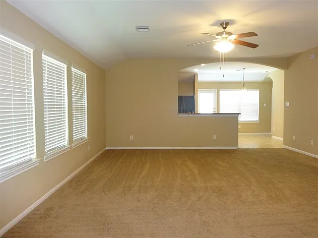 28606 Lockeridge Farms Dr — Photo 6