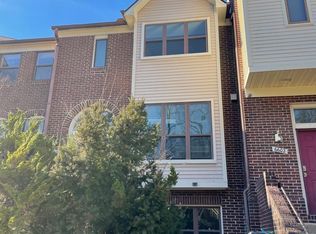 6604 Westbury Oaks Ct, Springfield, VA 22152