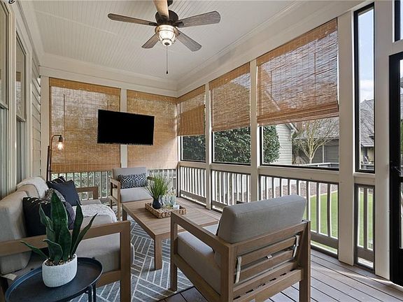 5th image of 7020 Round Rd