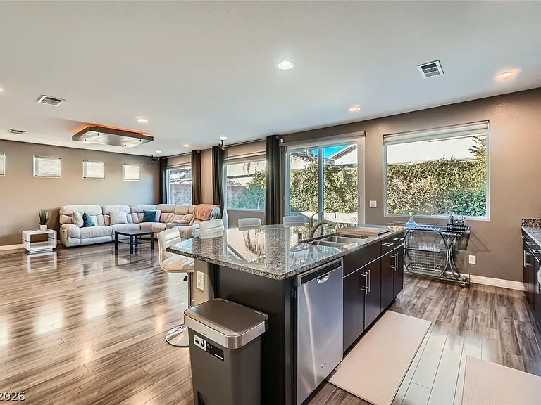 7473 Roman Huff St — Photo 10