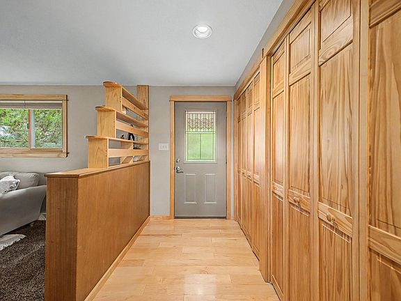 4th image of 9132 Jotipa Dr