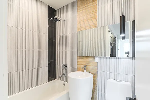 Rented by Pinn Realty | media 54