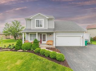 16616 W Seneca Dr, Lockport, IL 60441