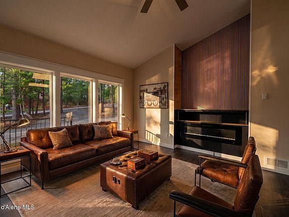2nd image of 8682 N Clarkview Pl