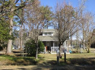 467 Gillikin Rd, Beaufort, NC 28516