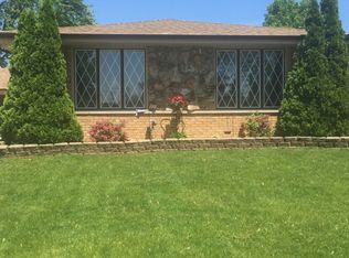 5344 La Palm Ct, Oak Forest, IL 60452