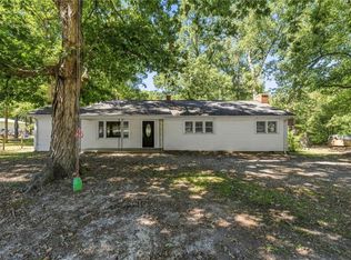 1158 Johnsontown Rd, Thomasville, NC 27360