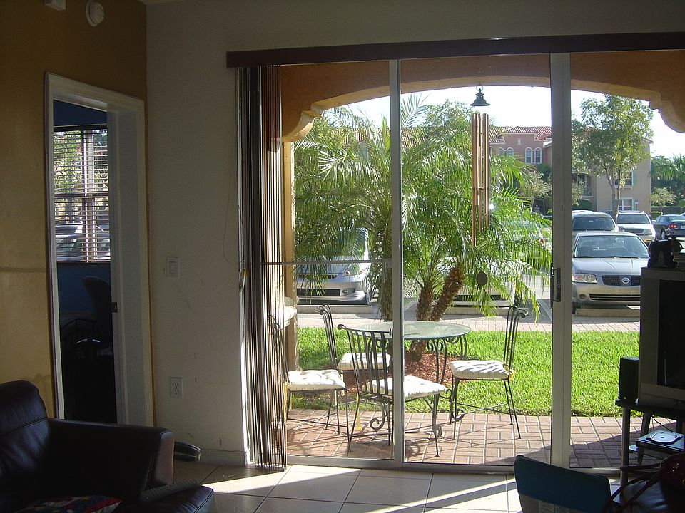 1st image of 6420 NW 114th Ave APT 1302