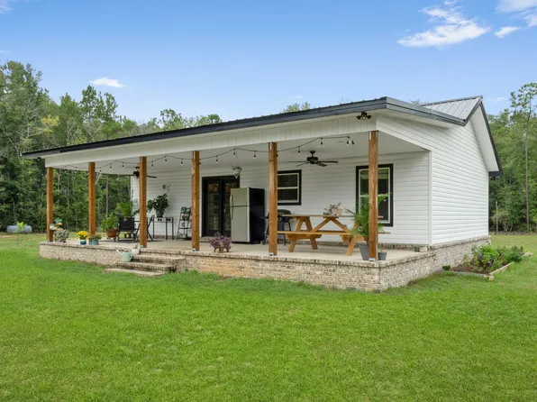 4642 Hardy Adams Rd, Holt, FL 32564