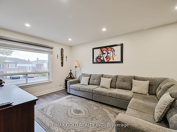 5th image of 105 Skegby Rd