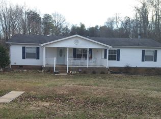 1690 Flat Rock Rd, Reidsville, NC 27320
