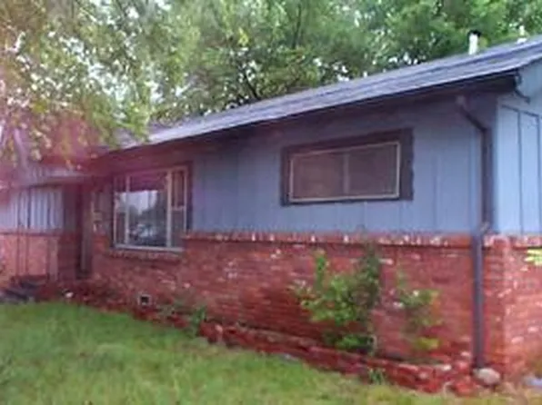1302 Nw #E, Miami, OK 74354