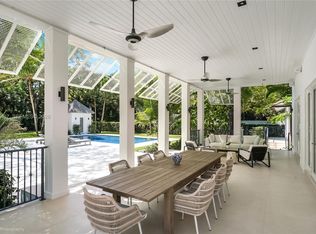 4550 Sunset Dr, Miami, FL 33143