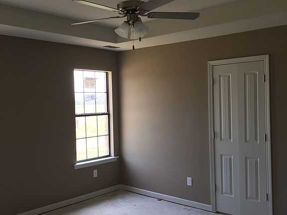 2nd image of 909 Bayou Vista Dr