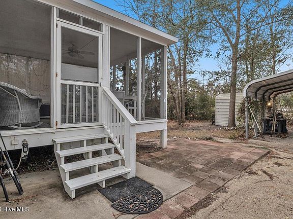 5th image of 189 Maple Creek Road SW