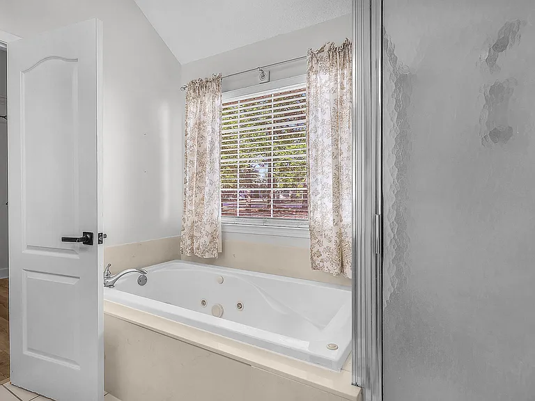 34 Marshview Dr — Photo 44