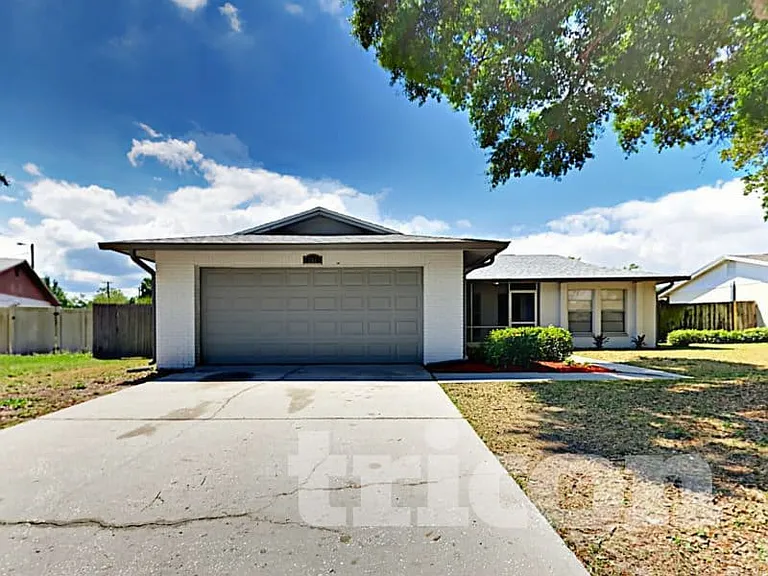 707 Climate Dr — Photo 2