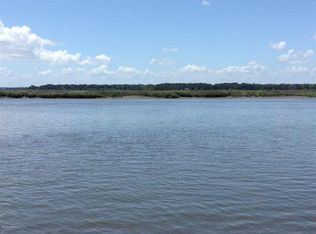 405 Eddings Point Rd, Saint Helena Island, SC 29920