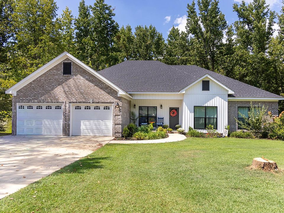 1st image of 486 Horseshoe Hills Rd