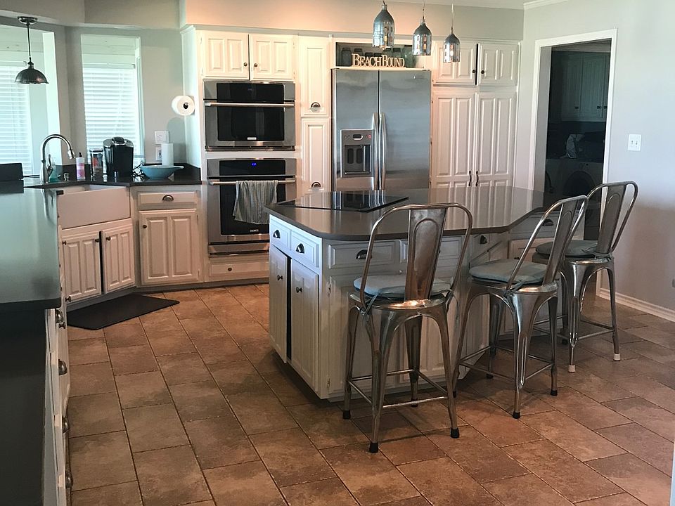 2nd image of 11116 Windjammer Dr