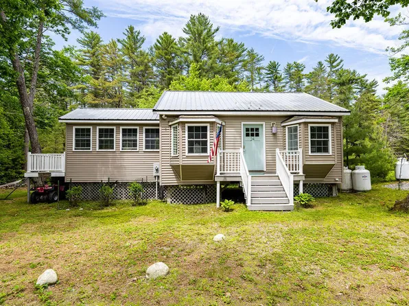 24 Dragon Back Road, Naples, ME 04055