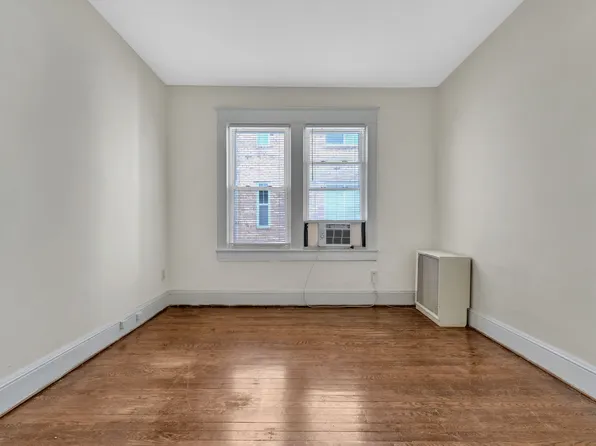 221 Constitution Ave NE, Washington, DC