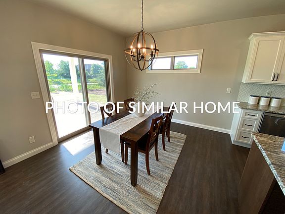 The Prairie Willow - Dining Room