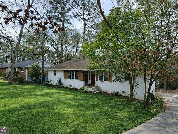 2nd image of 2167 Dresden Dr