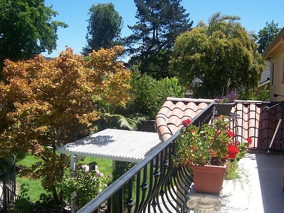 2nd image of 6770 Bret Harte Dr