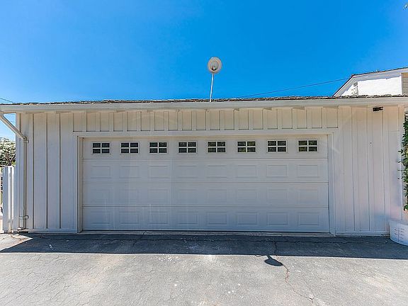 5th image of 1608 S Minnewawa Ave
